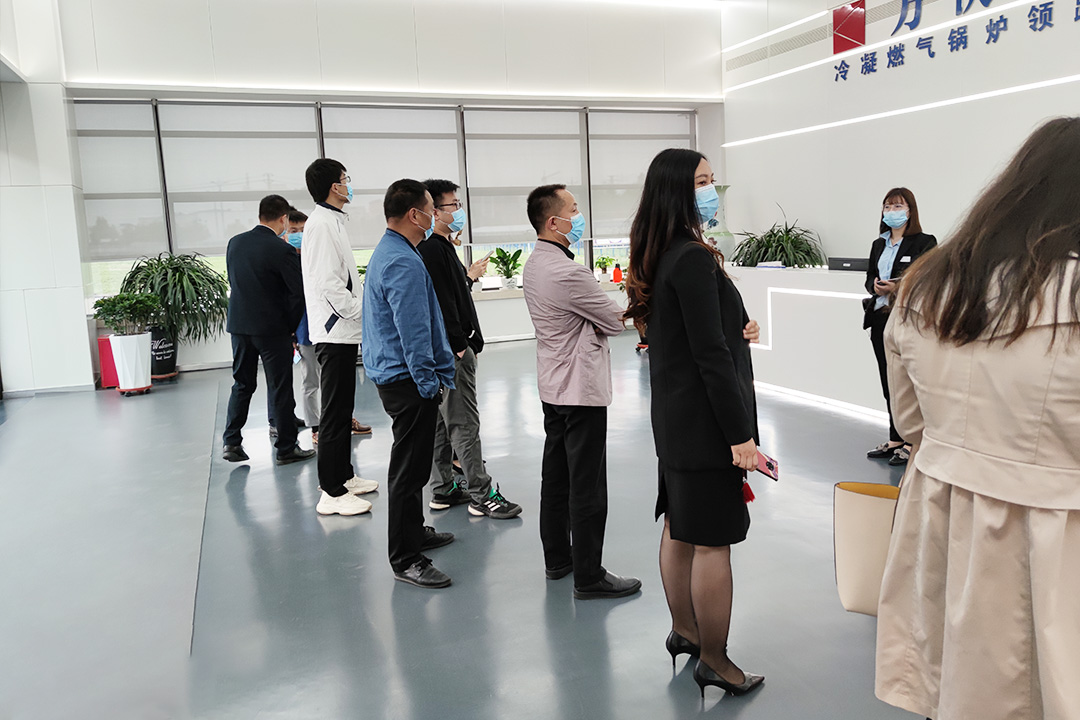 乘風(fēng)破浪的方快丨7月一舉簽下多筆訂單，順利完成項目交付